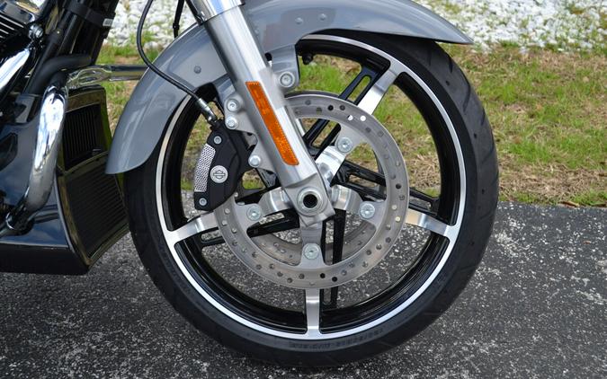 2026 Harley-Davidson® Street Glide® Solo Dark Billiard Gray - FLHX