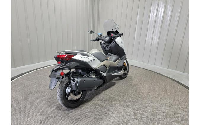 2024 Yamaha XMAX™ BASE