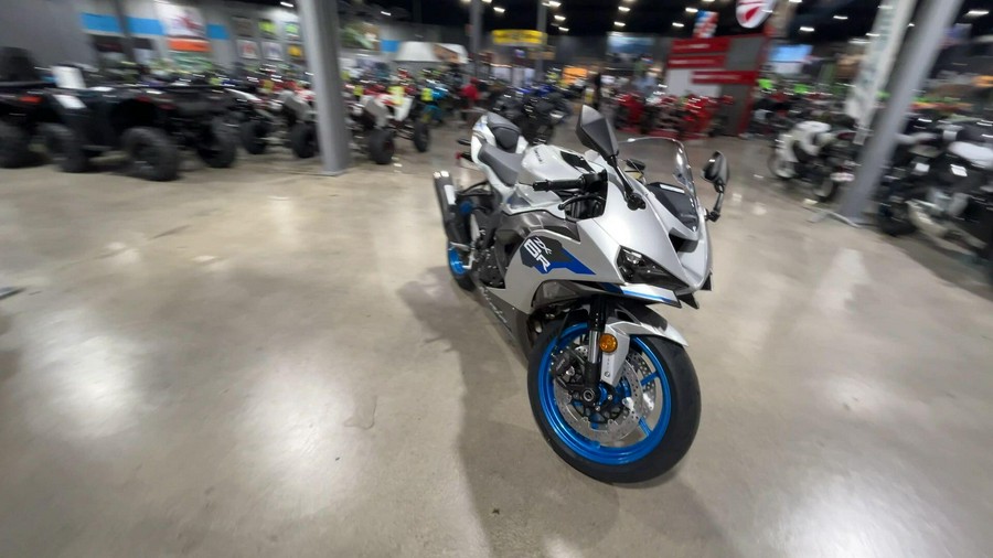 2027 Kawasaki NINJA ZX-6R ABS