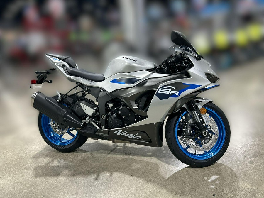 2027 Kawasaki NINJA ZX-6R ABS
