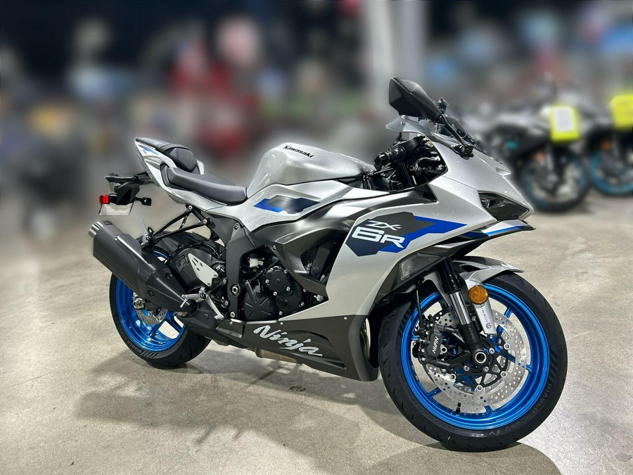 2027 Kawasaki NINJA ZX-6R ABS