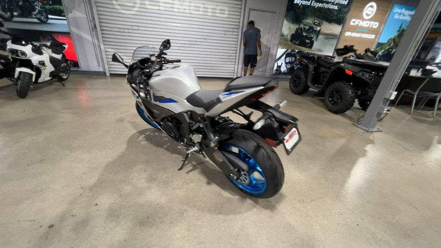 2027 Kawasaki NINJA ZX-6R ABS