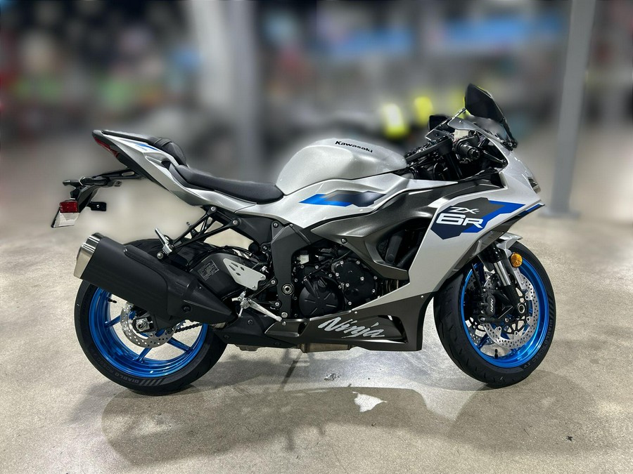 2027 Kawasaki NINJA ZX-6R ABS