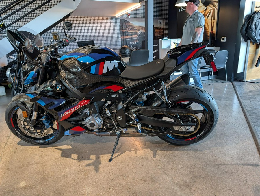 2023 BMW M 1000 R