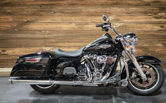 2017 Harley-Davidson® FLHR - Road King®