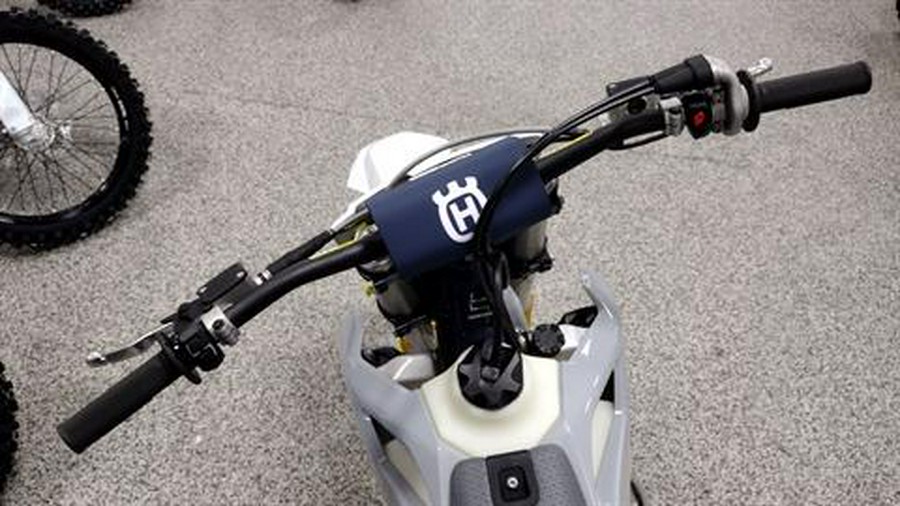 2024 Husqvarna TX 300