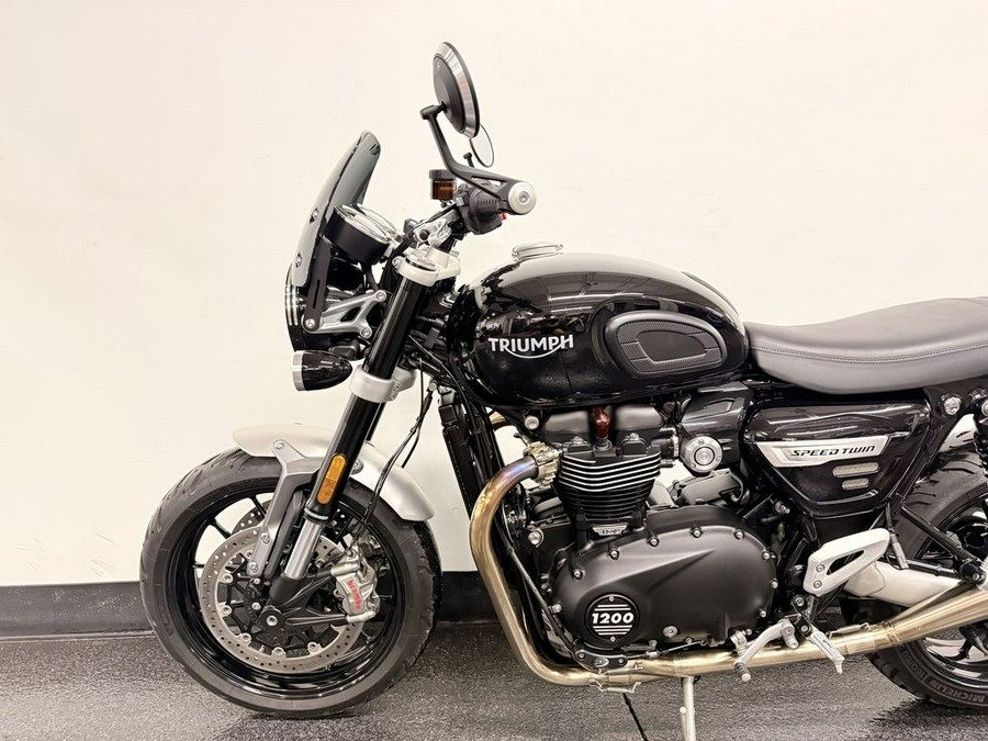 2023 Triumph Speed Twin 1200 Jet Black