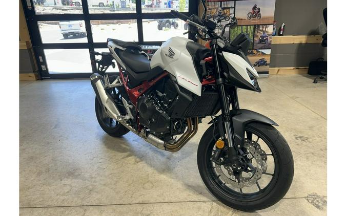 2025 Honda CB750 Hornet Base