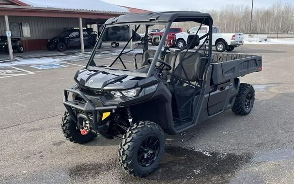 2023 Can-Am® Defender PRO XT HD10