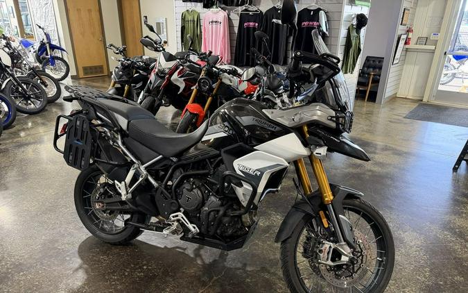 2022 Triumph Tiger 900 Rally Pro Sapphire Black