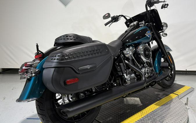 2026 Harley-Davidson® Heritage Classic Teal Thunder / Vivid Black w/Laced Wheels