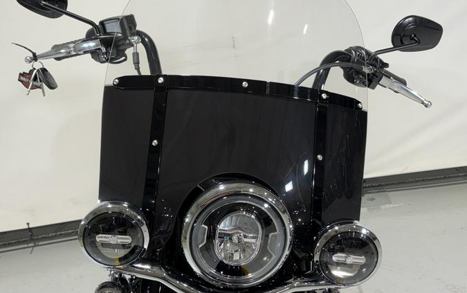 2026 Harley-Davidson® Heritage Classic Teal Thunder / Vivid Black w/Laced Wheels