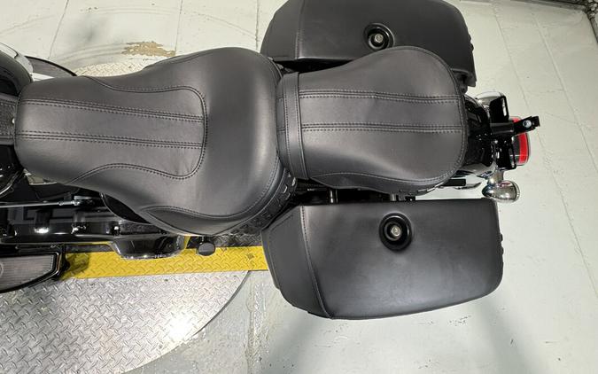 2026 Harley-Davidson® Heritage Classic Teal Thunder / Vivid Black w/Laced Wheels