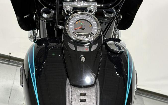 2026 Harley-Davidson® Heritage Classic Teal Thunder / Vivid Black w/Laced Wheels