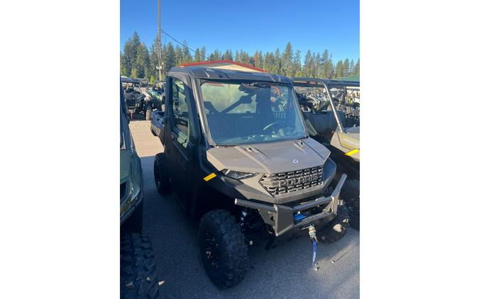 2026 Polaris RANGER 1000 CAB - GRANITE GRAY