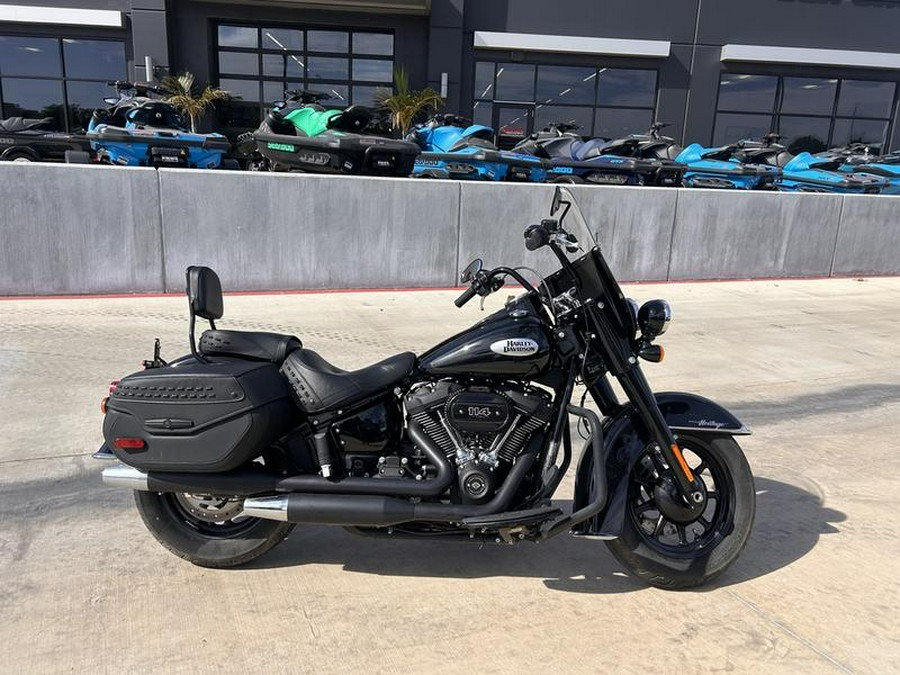 2023 Harley-Davidson® FLHCS - Heritage Classic