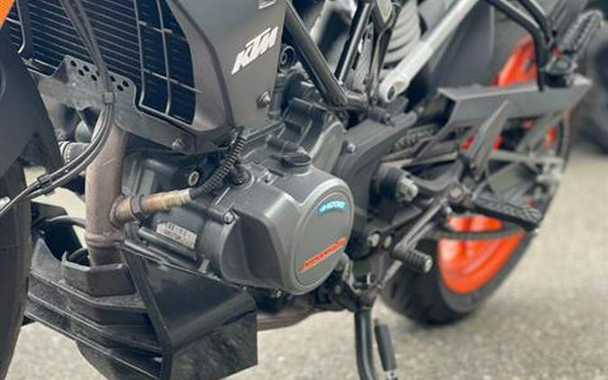 2020 KTM 200 Duke