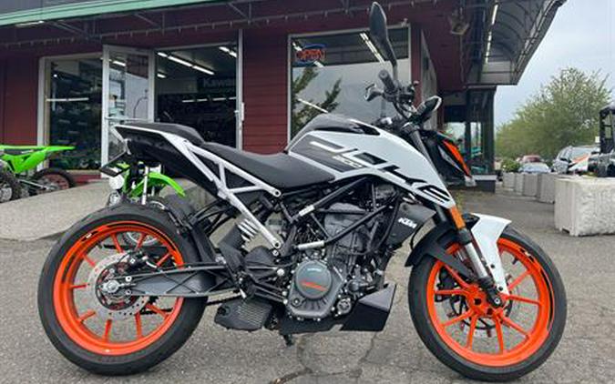 2020 KTM 200 Duke