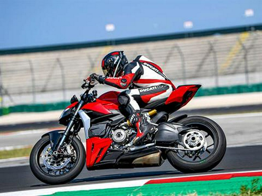 2024 Ducati Streetfighter V2