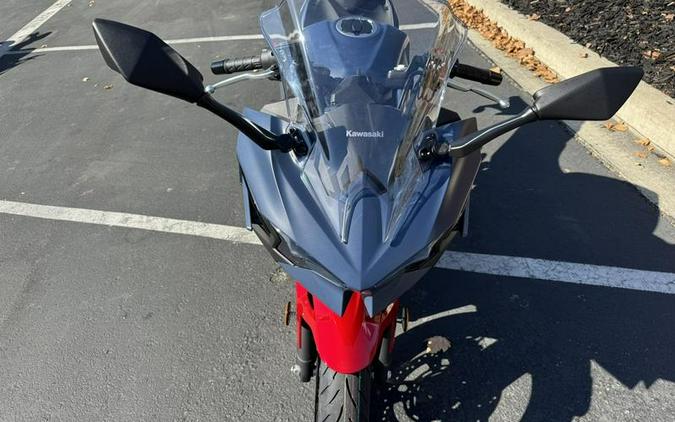 2026 Kawasaki Ninja® 500 SE ABS