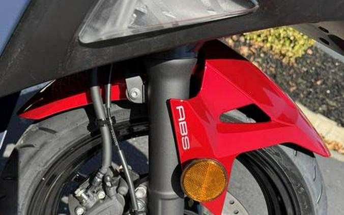 2026 Kawasaki Ninja® 500 SE ABS