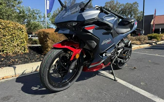 2026 Kawasaki Ninja® 500 SE ABS