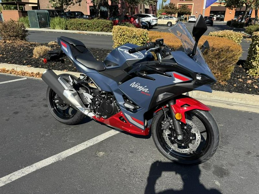 2026 Kawasaki Ninja® 500 SE ABS