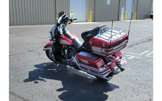 2004 FLHTCUI - Harley-Davidson®
