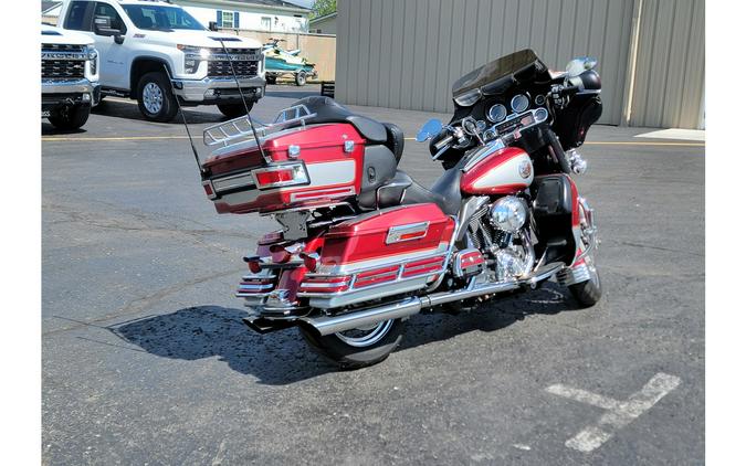 2004 FLHTCUI - Harley-Davidson®