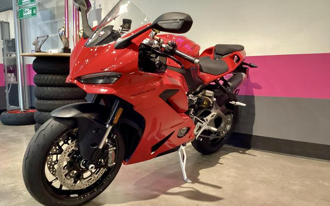 2026 Ducati Panigale V2