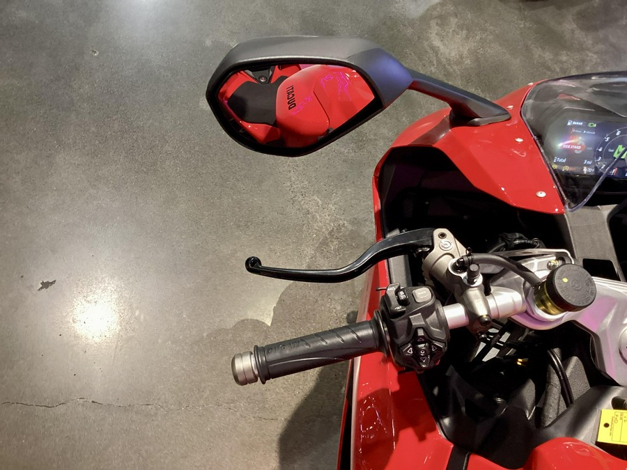2026 Ducati Panigale V2