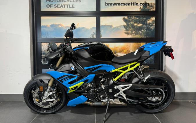 2026 BMW S 1000 R