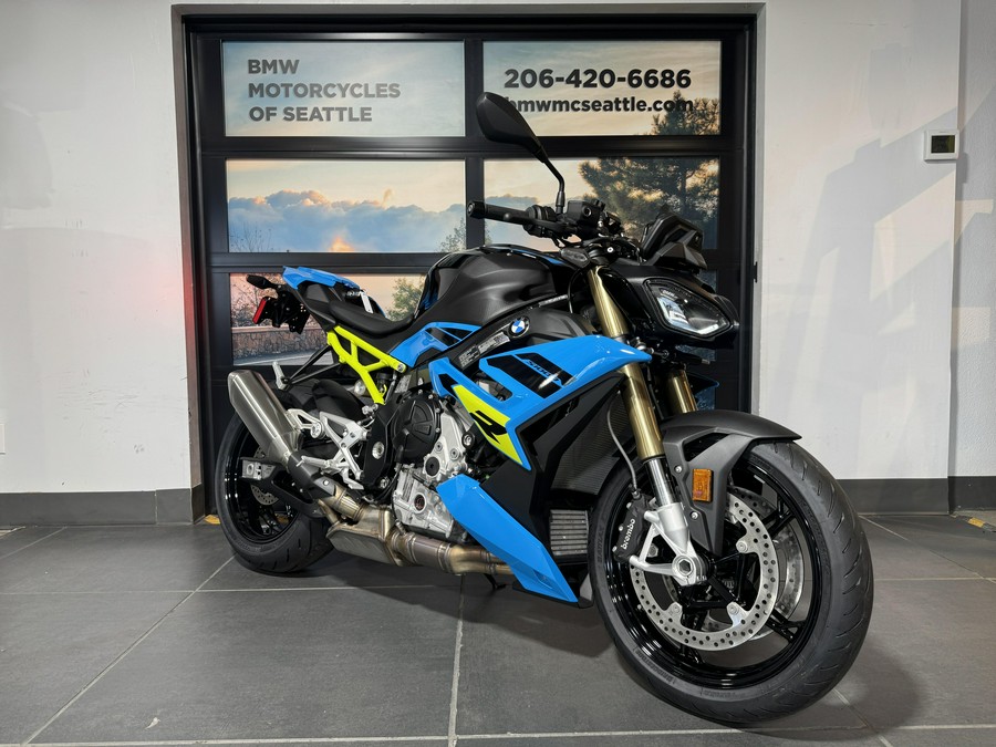 2026 BMW S 1000 R