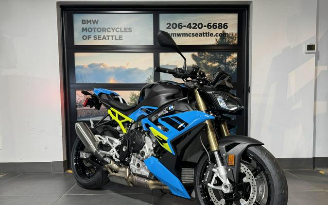 2026 BMW S 1000 R