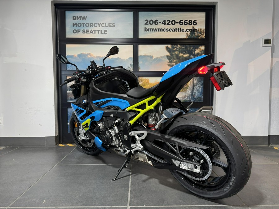 2026 BMW S 1000 R