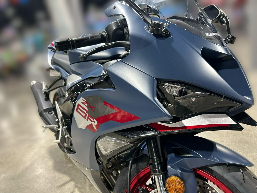 2027 Kawasaki NINJA ZX-6R ABS