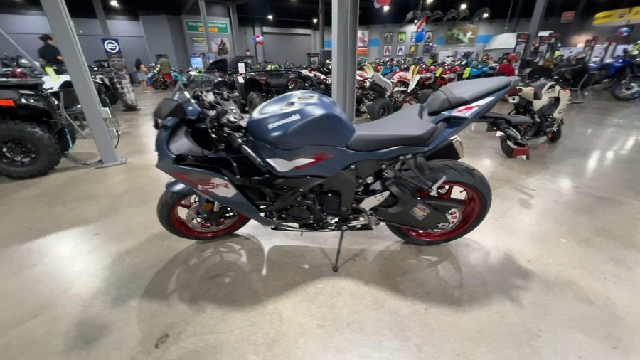 2027 Kawasaki NINJA ZX-6R ABS