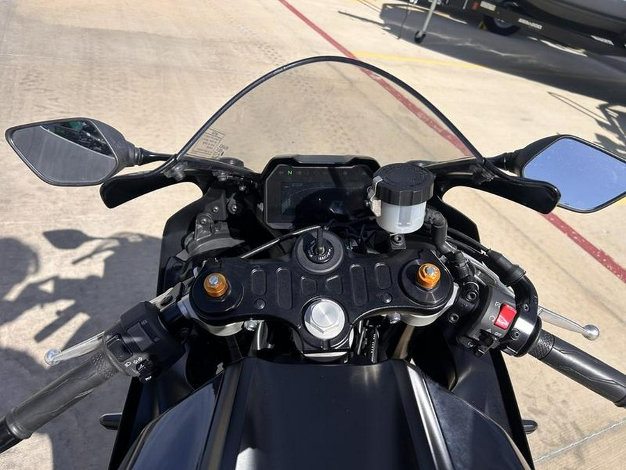2023 Yamaha YZF-R7