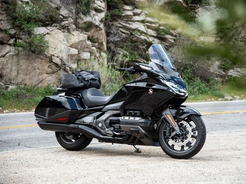 2020 Honda Gold Wing DCT Ride Review