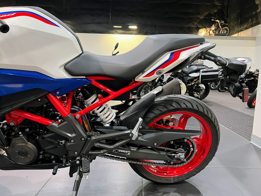 2023 BMW G 310 R