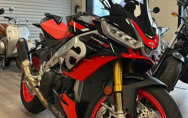 2021 Aprilia Tuono V4 Factory