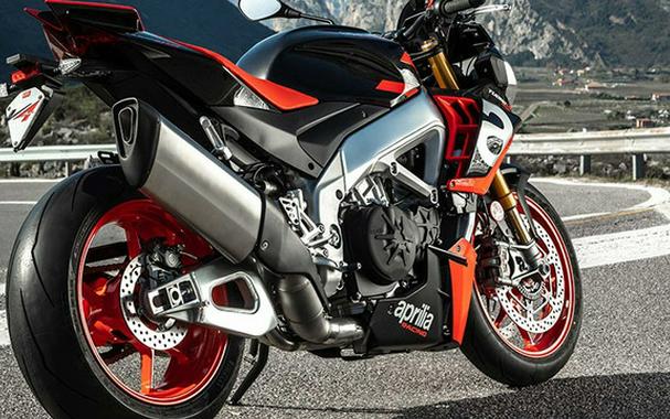 2021 Aprilia Tuono V4 Factory