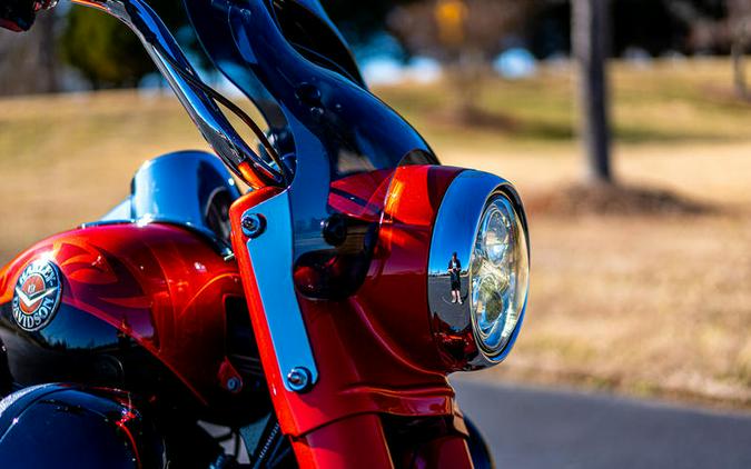 2014 Harley-Davidson® FLHRSE - CVO™ Road King®