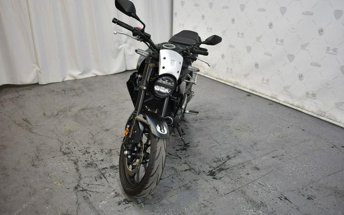 2023 Honda CB300R ABS
