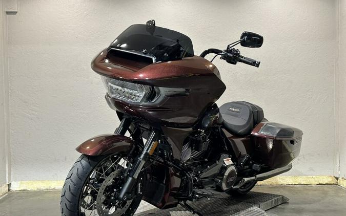 Harley-Davidson CVO™ Road Glide 2024 FLTRXSE 84452755 COPPERHEAD W/ PINSTRIP