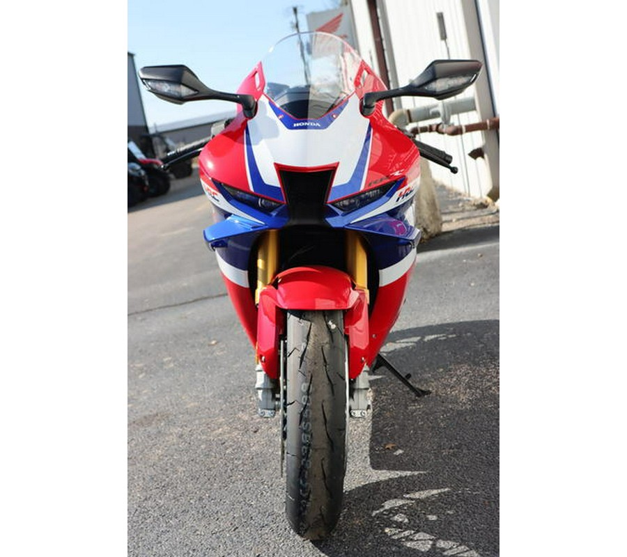 2025 Honda® CBR1000RR-R Fireblade SP