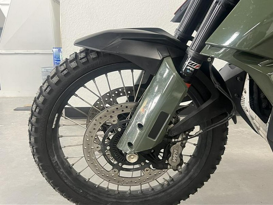 2022 KTM 890 Adventure