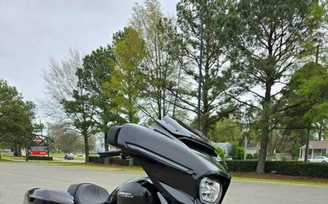 2024 Harley-Davidson® FLHX - Street Glide®