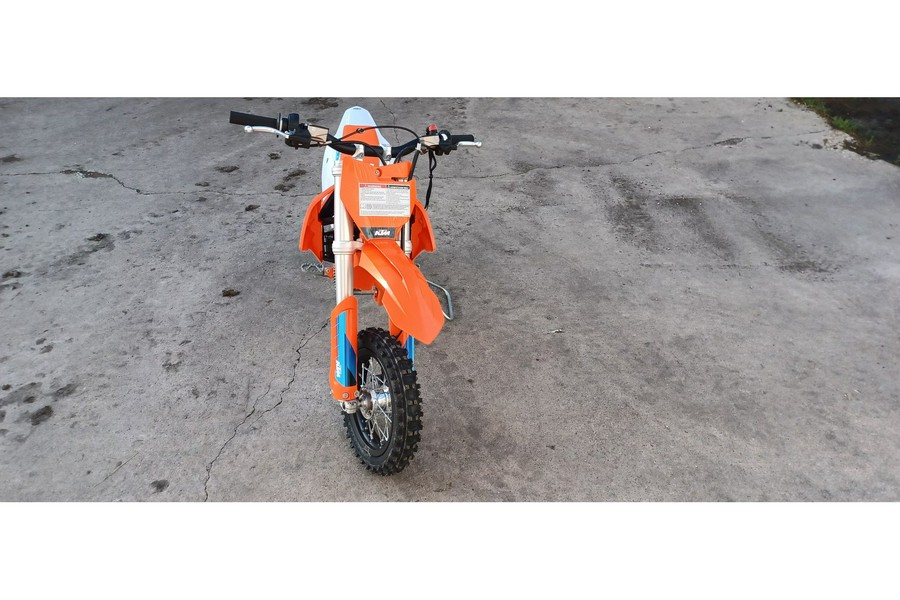 2024 KTM SX-E 3