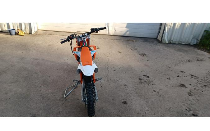 2024 KTM SX-E 3